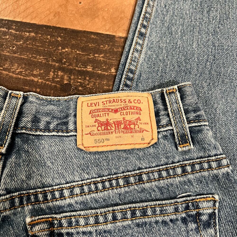 VINTAGE Levi 550 Jeans Women 10 Relaxed Fit Taper Leg Denim Y2K - Picture 6 of 7